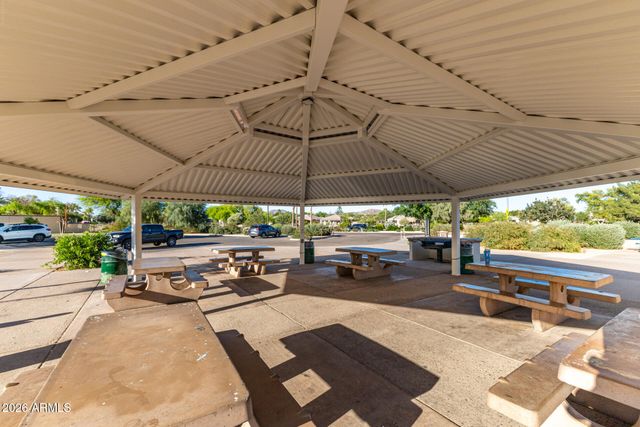 7034 W ROSE GARDEN Lane, Glendale, AZ 85308