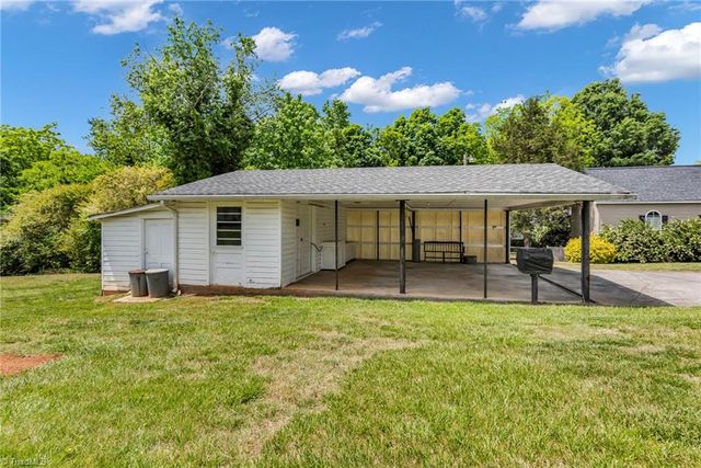 310 E Ryder Avenue, Landis, NC 28088