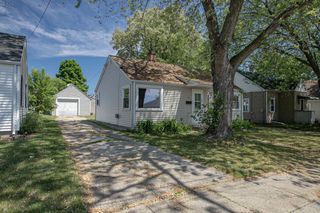 722 ROOSEVELT STREET, Menasha, WI 54952