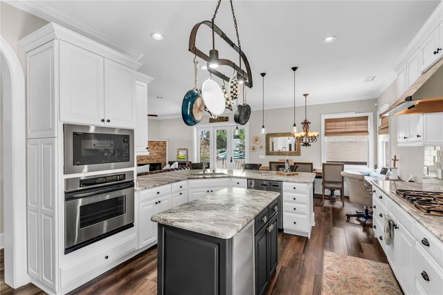 1413 OSCEOLA COURT, Orlando, FL 32806