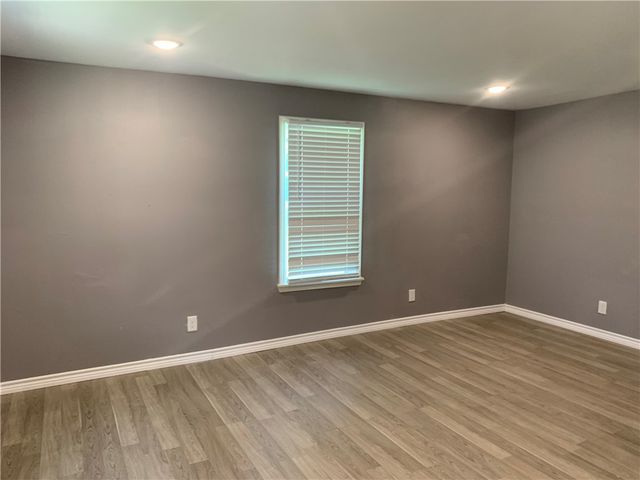 1726 Sherman St, Corpus Christi, TX 78416