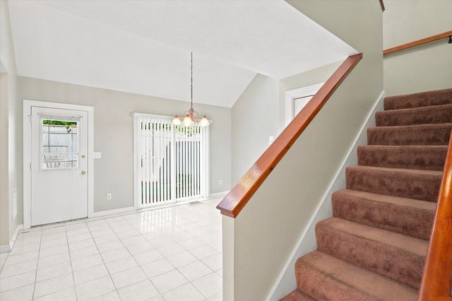 59 Holyoke 3, Lynn, MA 01905