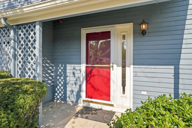 59 Holyoke 3, Lynn, MA 01905