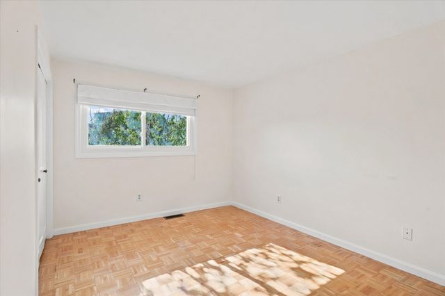 59 Holyoke 3, Lynn, MA 01905