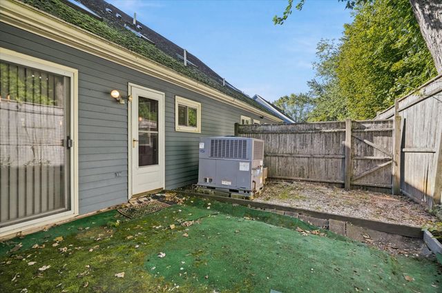 59 Holyoke 3, Lynn, MA 01905