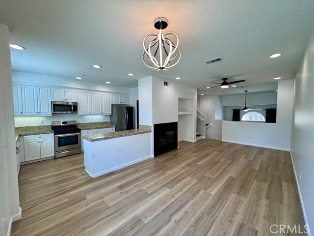 33620 Willow Haven Lane, Murrieta, CA 92563
