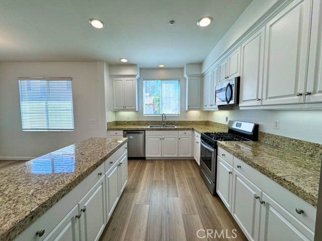 33620 Willow Haven Lane, Murrieta, CA 92563