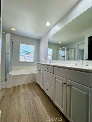 33620 Willow Haven Lane, Murrieta, CA 92563