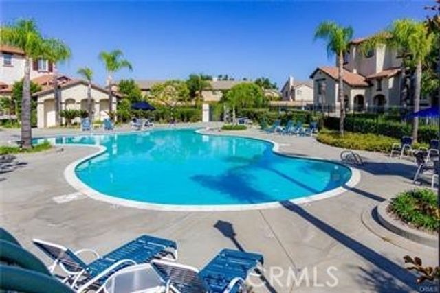 33620 Willow Haven Lane, Murrieta, CA 92563