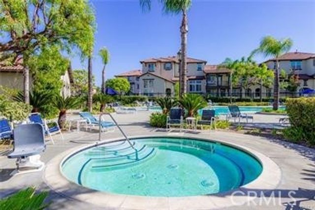 33620 Willow Haven Lane, Murrieta, CA 92563