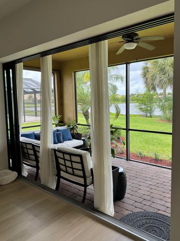 4452 Siena Circle, Wellington, FL 33414