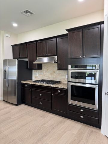 4452 Siena Circle, Wellington, FL 33414