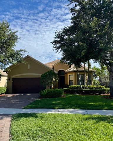 4452 Siena Circle, Wellington, FL 33414