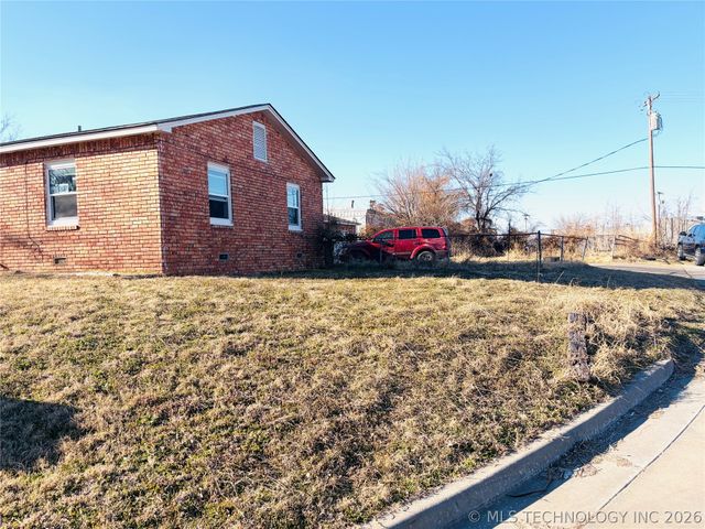 745 E 35th Street North, Tulsa, OK 74106