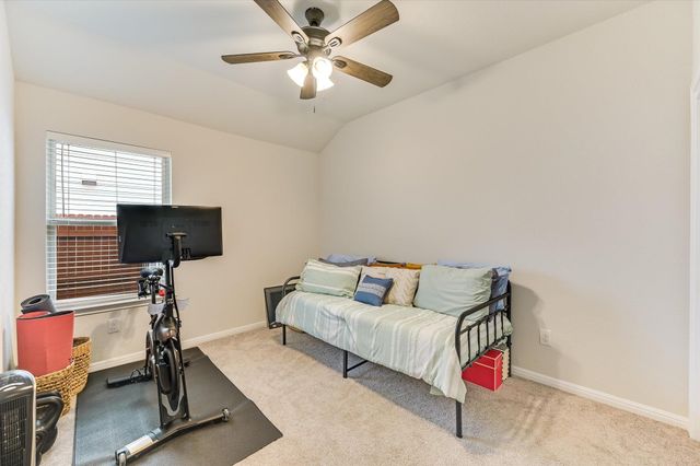 132 Walkup LN, Leander, TX 78641