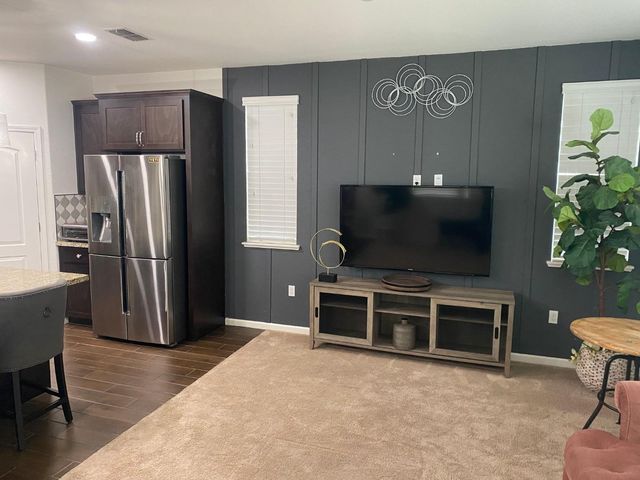 1878 Plumas Drive, Lathrop, CA 95330