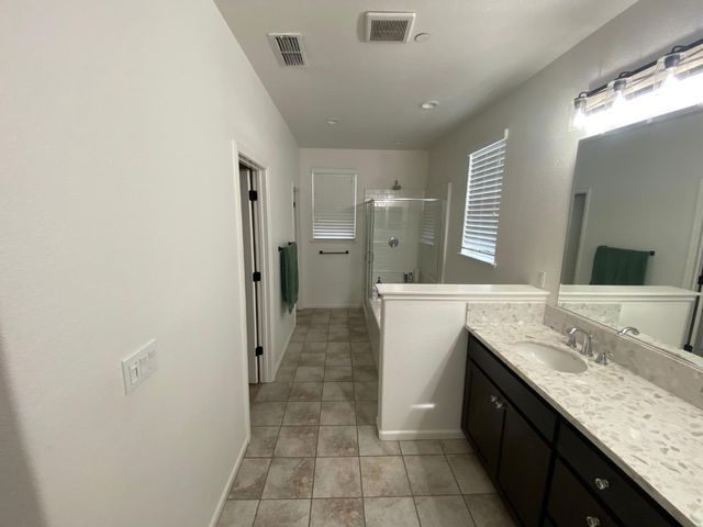 1878 Plumas Drive, Lathrop, CA 95330