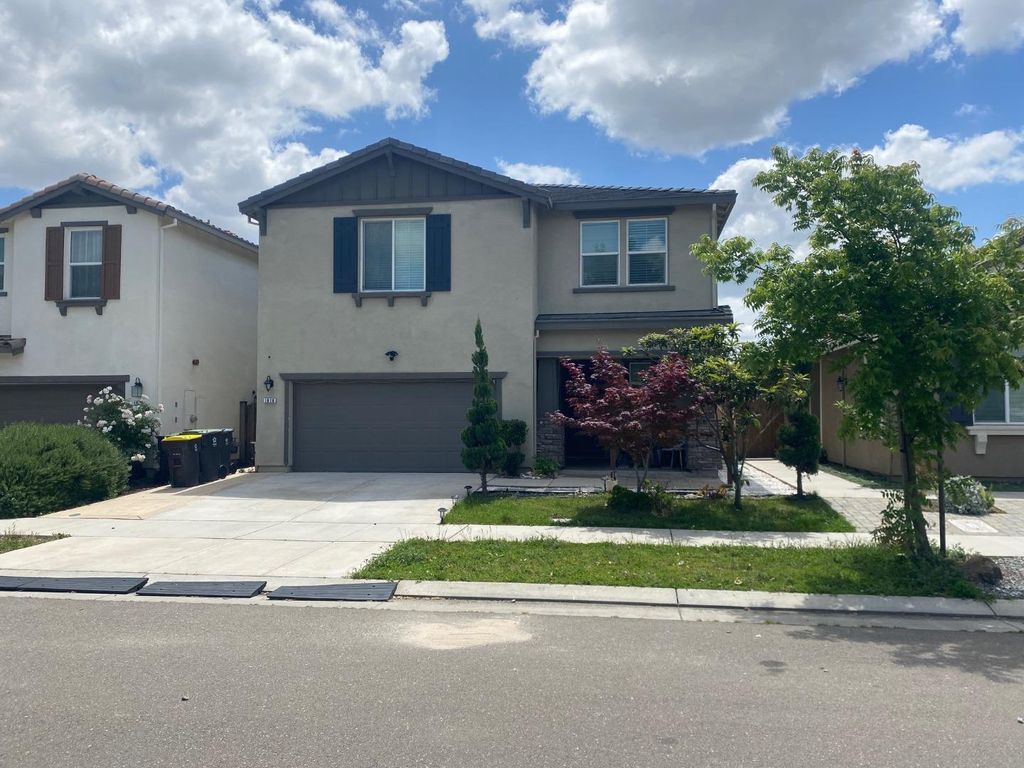 1878 Plumas Drive, Lathrop, CA 95330