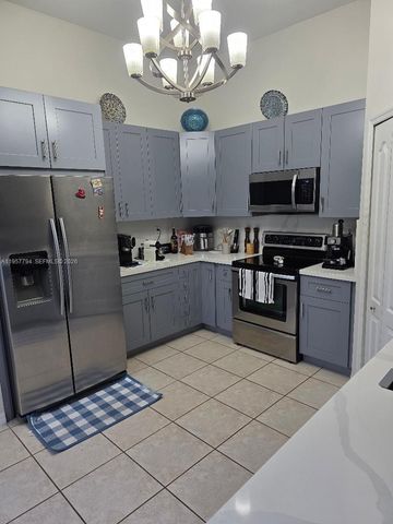 15764 SW 101st St 0, Miami, FL 33196