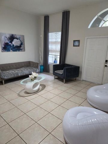 15764 SW 101st St 0, Miami, FL 33196