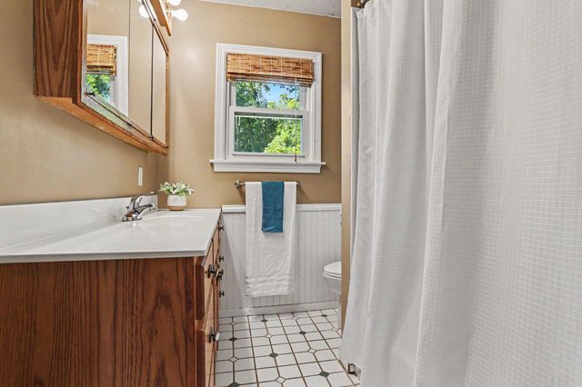 1835 Banbury Road, Kalamazoo, MI 49001