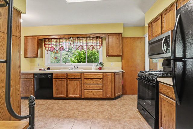1835 Banbury Road, Kalamazoo, MI 49001