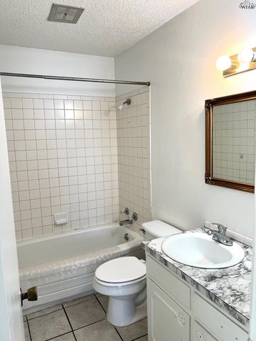 4608 COURT DE CASITA, Wichita Falls, TX 76310