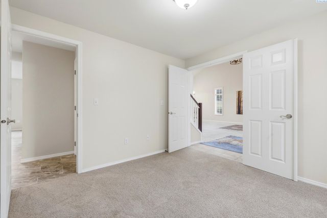 2843 Troon Ct, Richland, WA 99354