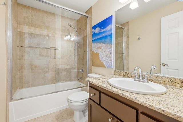 2843 Troon Ct, Richland, WA 99354