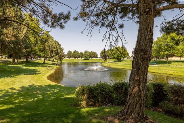 2843 Troon Ct, Richland, WA 99354