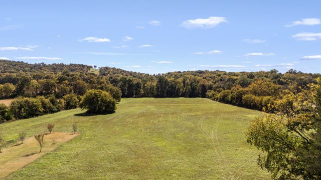 2865 McCanless Rd, Nolensville, TN 37135