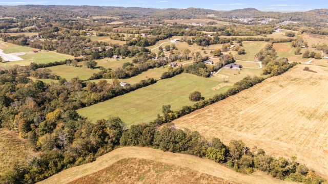 2865 McCanless Rd, Nolensville, TN 37135