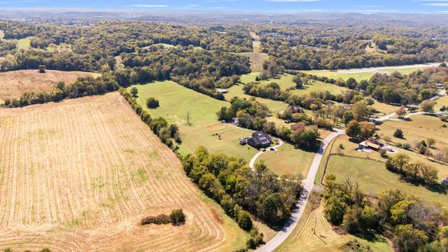 2865 McCanless Rd, Nolensville, TN 37135