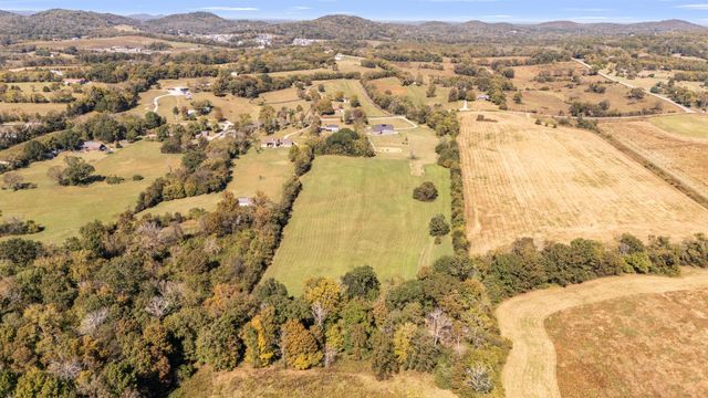 2865 McCanless Rd, Nolensville, TN 37135