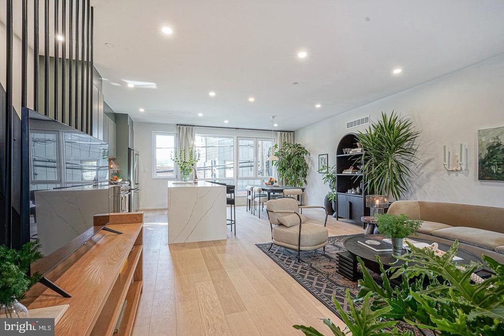 1102 E COLUMBIA #LOT 1D, PHILADELPHIA, PA 19125 — exterior
