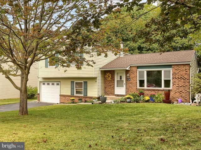 7770 ROBIN RD, Harrisburg, PA 17111