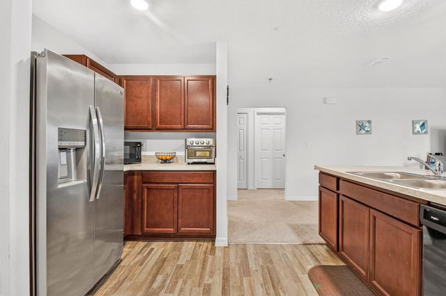 2033 SW Leafy Road, Port St. Lucie, FL 34953