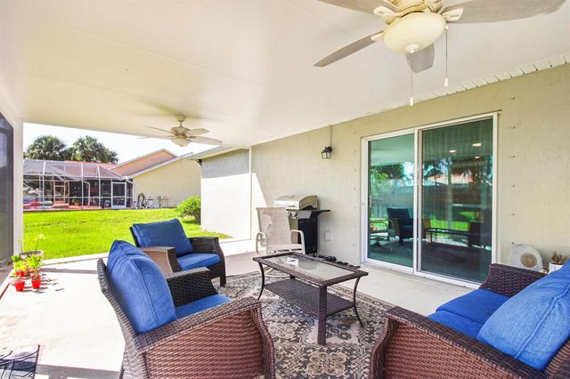 2033 SW Leafy Road, Port St. Lucie, FL 34953