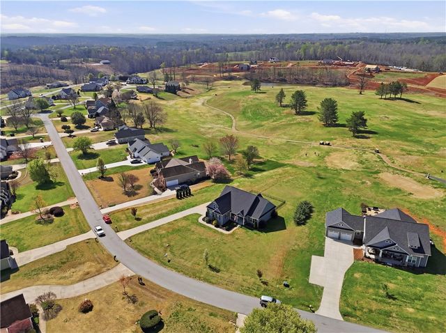 1312 Falcons Drive, Walhalla, SC 29691