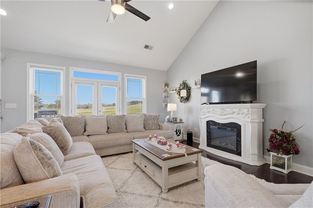 1312 Falcons Drive, Walhalla, SC 29691