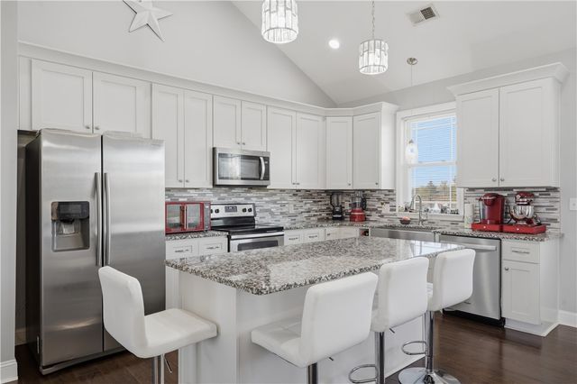 1312 Falcons Drive, Walhalla, SC 29691