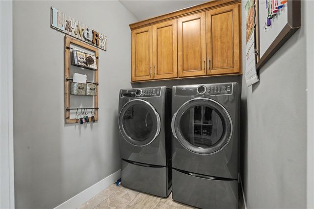 733 Raleigh Lane, Marion, IA 52302