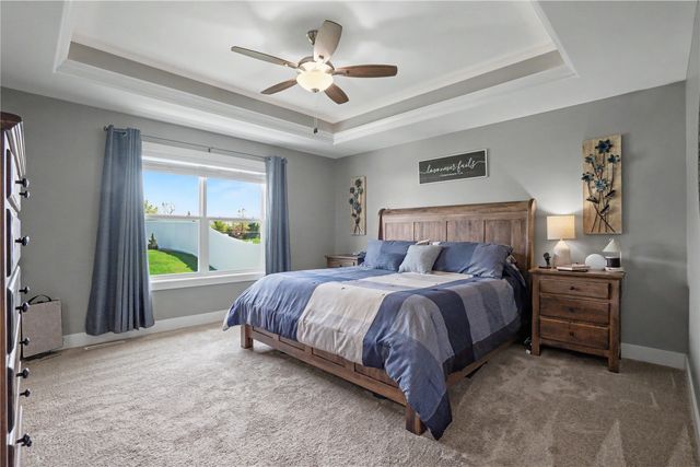 733 Raleigh Lane, Marion, IA 52302