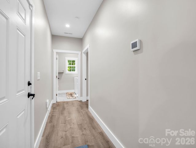 180 Ridgeview Drive, Hendersonville, NC 28792