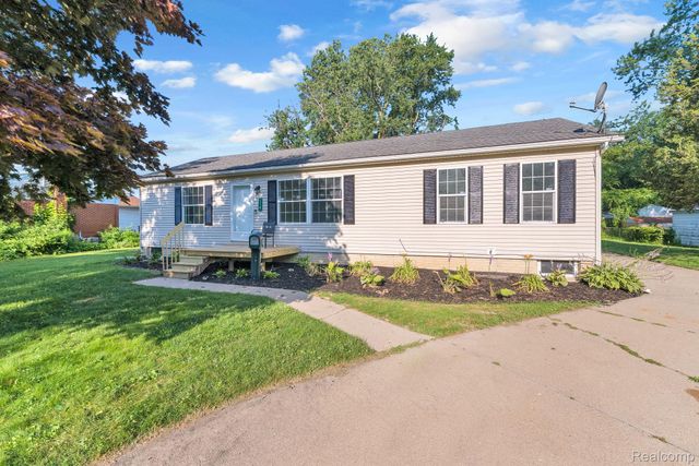 1119 Lathers Street, Garden City, MI 48135