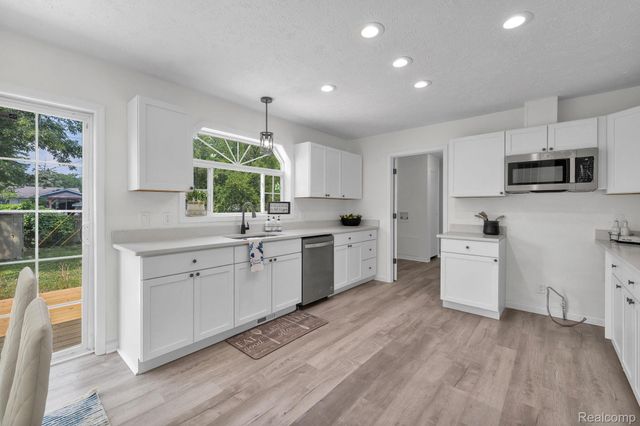 1119 Lathers Street, Garden City, MI 48135