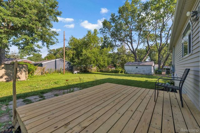 1119 Lathers Street, Garden City, MI 48135
