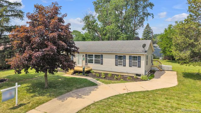 1119 Lathers Street, Garden City, MI 48135