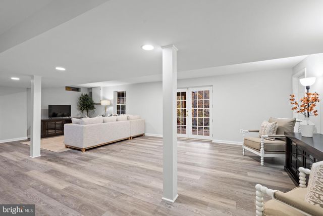 11317 EDENDERRY DR, Fairfax, VA 22030