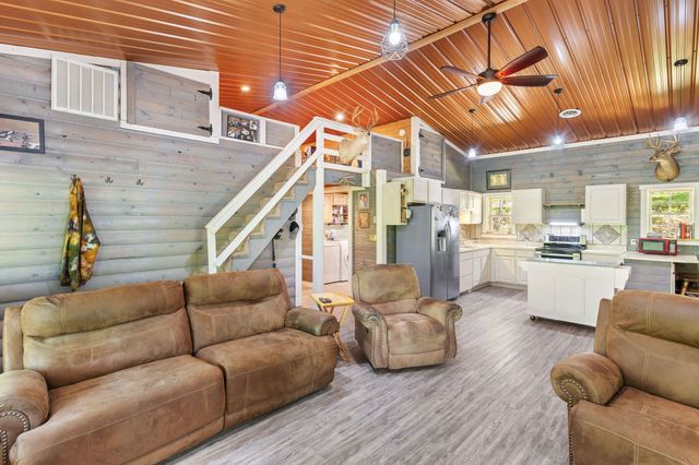 26071 Long Shadow Lane, Shell Knob, MO 65747